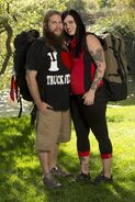 Mike & Rochelle's alternate promotional photo for The Amazing Race.