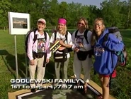 802-GodlewskiFamily-PitStart.png (324 KB) The Godlweskis starting the second leg.