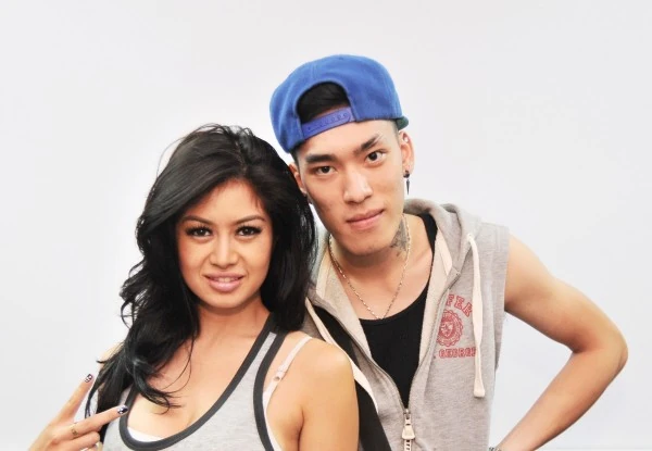 The Amazing Race Vietnam 2013 Episode 1 The Amazing Race Wiki Fandom