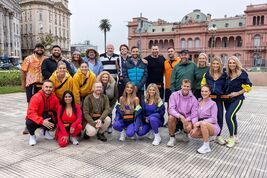 AUS8 Cast