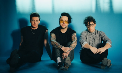 Lovelytheband