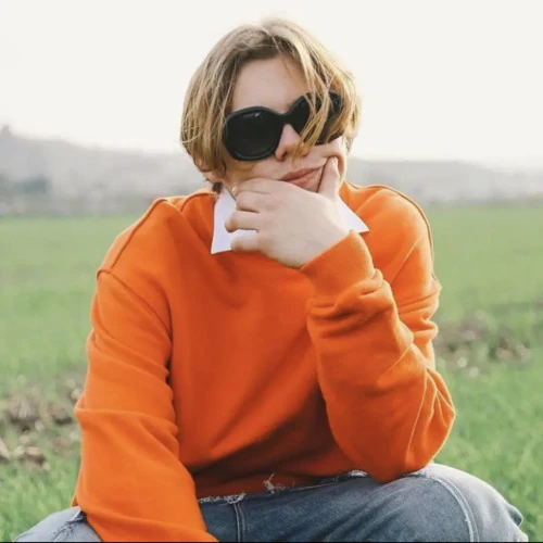 The Kid LAROI American Top 40 Hot AC Wiki Fandom