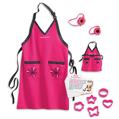 Apron Set (AGPlace) | American Girl 