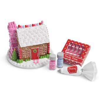 FestiveGingerbreadHouseSet