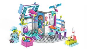 MegaBloksLucianaSpaceLab