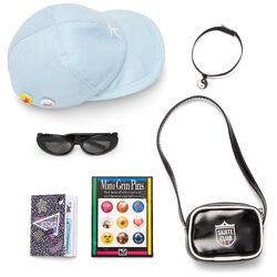 NickiMeetAccessories