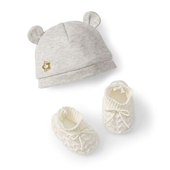 Baby Bear Hat and Booties | American Girl Wiki | Fandom