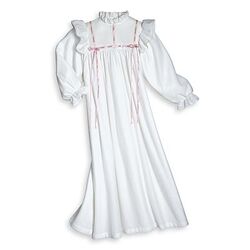 Samantha's Nightgown, American Girl Wiki