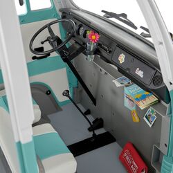 JossVolkswagenSurfBus interior