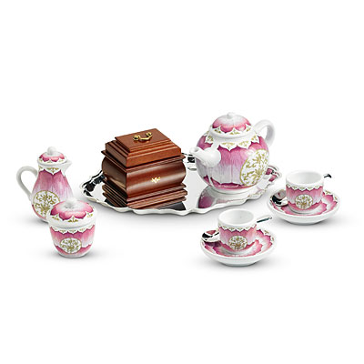 wellie wisher tea set