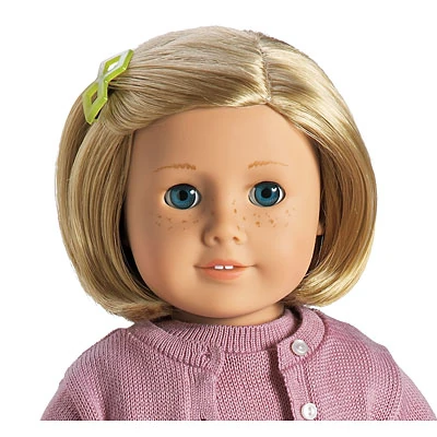 american girl doll with short blonde hair