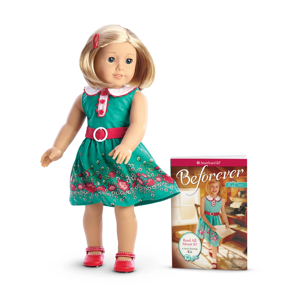 american girl doll with short blonde hair