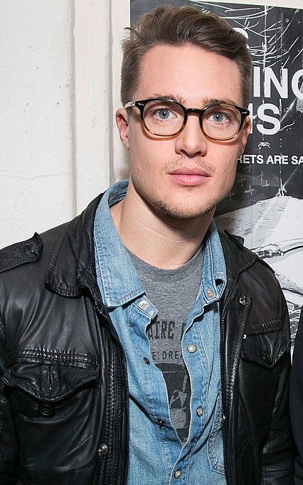 Alexander Dreymon American Horror Story Wiki Fandom