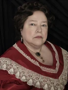 Ddc301d3bf63d8ee4c52c1be3b052cfc.jpg (1.17 MB) Kathy Bates as Madame Delphine LaLaurie