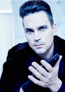 Matt Bomer as Donovan Holloway