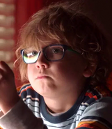 Cooper Dodson as Oz Mayfair-Richards