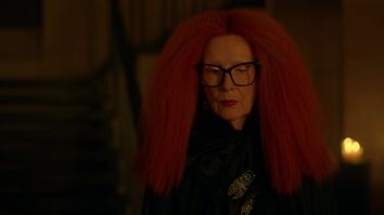 S8E3 Myrtle 1.jpg