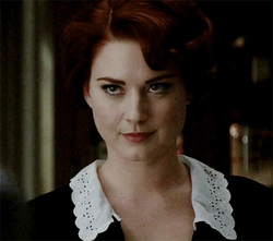 pic Palha?O American Horror Story moira o hara american horror story