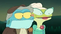 S1E11B-Sylvia & Monroe hearing Hop Pop's request.jpg (171 KB)