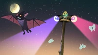 S1E17B-Giant bat flying by.jpg (281 KB)