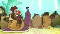 S1E17B-Snail lot.jpg (347 KB)