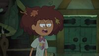 S1E4A-Anne apologizing.jpg (119 KB)