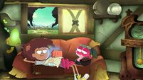 Maddie & Marcy-01103.jpg (290 KB)
