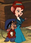 Nellie with Fievel as her assistant