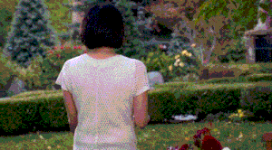 Celia vs Lillian.gif