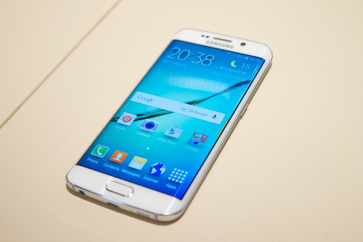 After a 2-year break, select Samsung Galaxy Note 5 and Galaxy S6 handsets  are getting a new firmware 