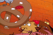 …the pigeon grabs the pretzel…