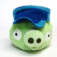 Angry-birds-pigs-traveler-2 98248 zoom