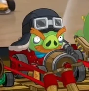 Усач пилот.jpg (23 КБ) В трейлере TelePods Angry Birds Go!