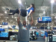 Flying-high-with-shaq.jpg (649 KB) 2013