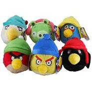 personajes de Angry Birds en invierno