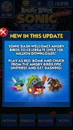 SonicDash+AngryBirdsEpic.jpg (225 KB)