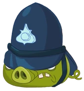 Свин-полисмен Капрал.png (208 КБ) Капрал в качестве полицейского в серии The Butler did it!