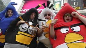 AngryBirdsFans (1)