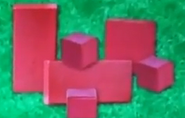 the red blocks as birds