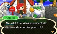 Antoine saluant le joueur