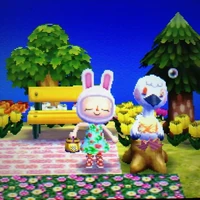 Blanche5.jpg (87 KB) Blanche sleeping on a tree stump.