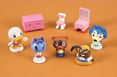 Lovely Toy.jpg (18 kio) Un set de jouets Animal Crossing représentant Méli, Rosie, Opélie, Resetti et Layette