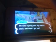 Peck (971 KB) Peck stuck in a pitfall