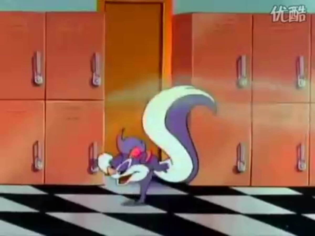 Fifi La Fume Animated Spinning Wiki Fandom Fifi La Fume Animated Spinning Wiki Fandom