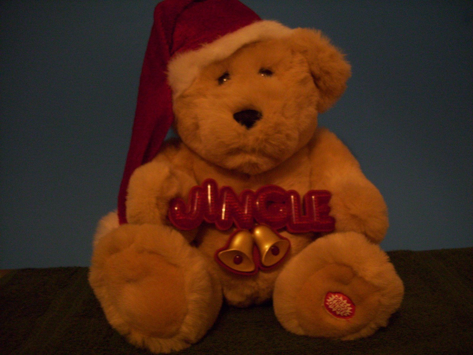 Jingle Bear 18 in x 13 in Realistic Eyes Stuff Bear 2015 RUSS Jingle Aviator Hat 
