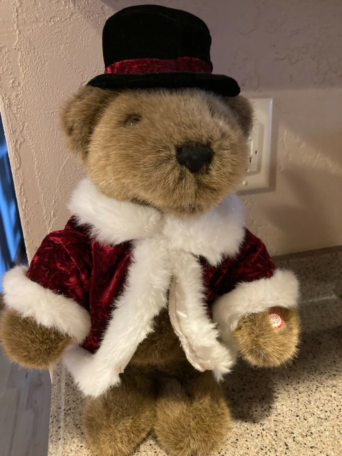 Musical Christmas Bear Caroler Animatronics Wiki Fandom