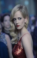 Анжелика Бушар (Dark Shadows)