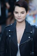 Brianna Hildebrand (16)