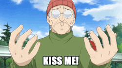 Anime Kuss alt.gif