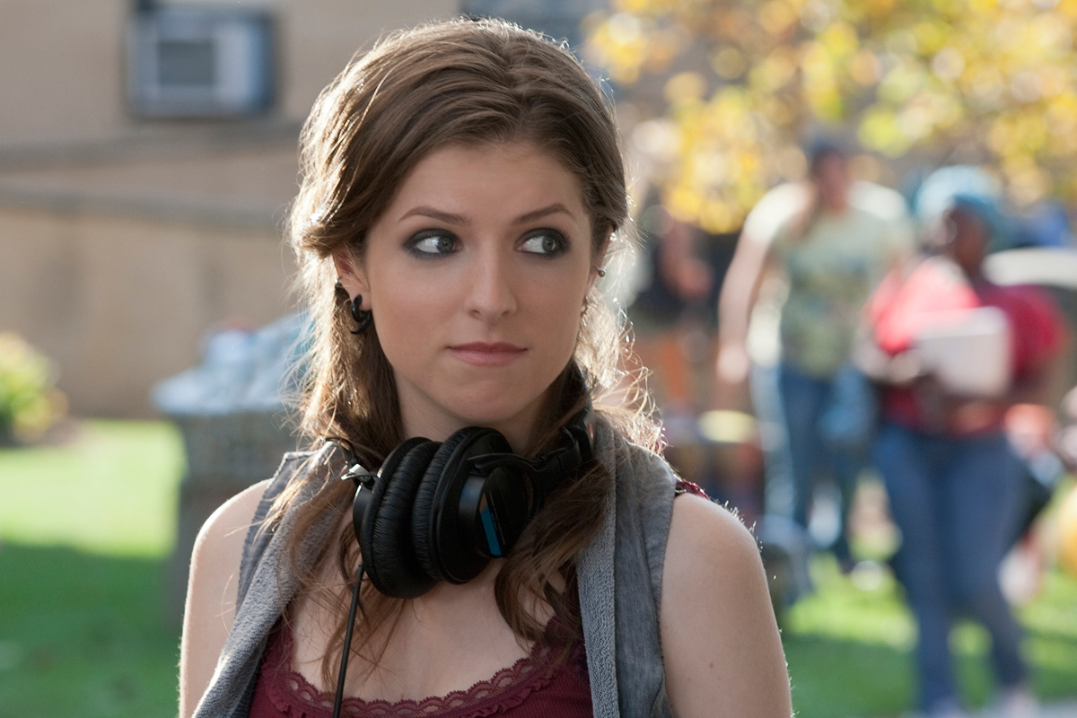 beca pitch perfect ear piercings